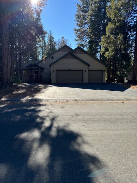 A home in Shaver Lake