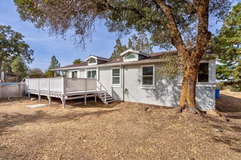 A home in Coarsegold