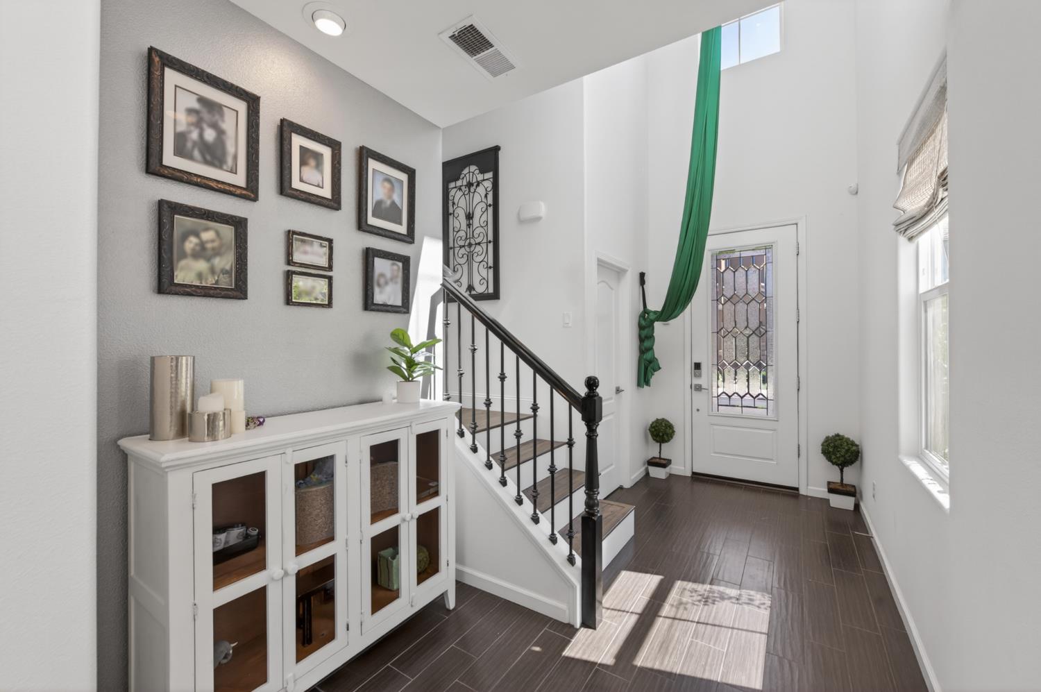2102 E Makenna Drive - Photo 3