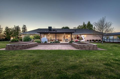 A home in Sanger