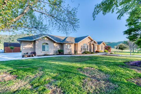 A home in Sanger