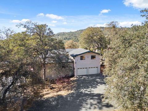 A home in Oakhurst