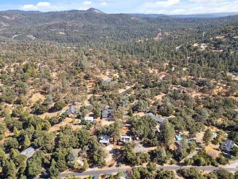 A home in Oakhurst