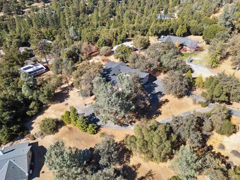 A home in Oakhurst