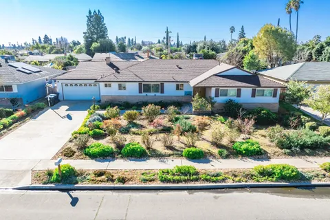495 W Sample Avenue, Fresno, CA 93704 - MLS#: 625627
