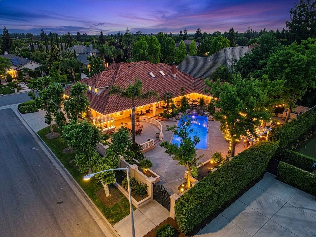 10111 N Spanish Bay Drive - Photo 4
