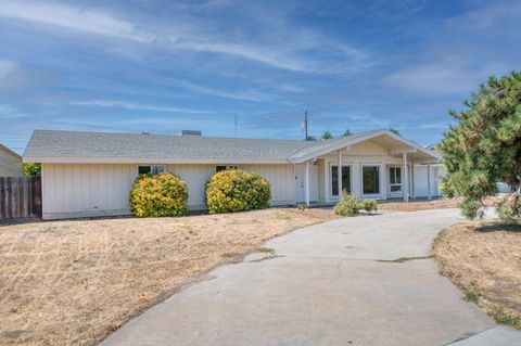 A home in Madera