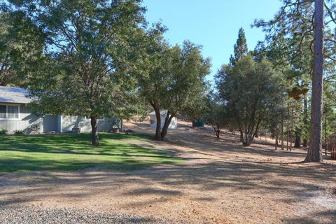 A home in Mariposa