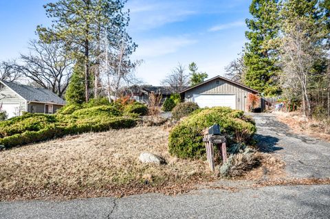 A home in Oakhurst