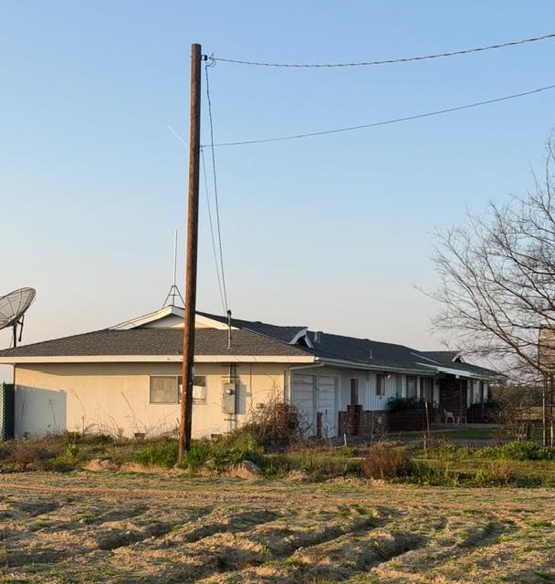 5747 S Clovis Avenue