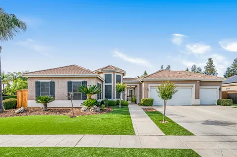 677 W Omaha Avenue, Clovis, CA 93619 - MLS#: 630482