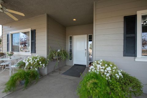 A home in Madera