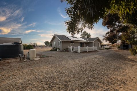 A home in Madera