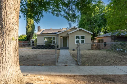 4918 E Illinois Avenue, Fresno, CA 93727 - MLS#: 630676