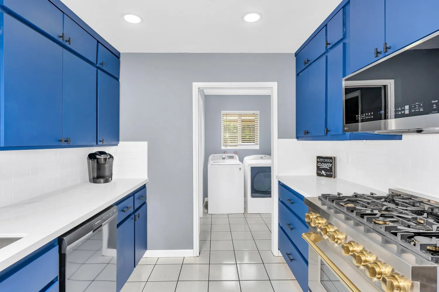 Clovis, California 93612, United States, 3 Bedrooms Bedrooms, ,2 BathroomsBathrooms,Residential,Active,117690