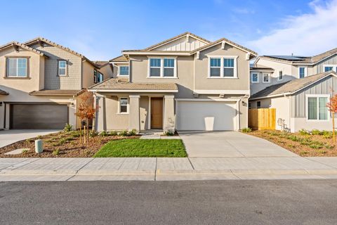 A home in Madera