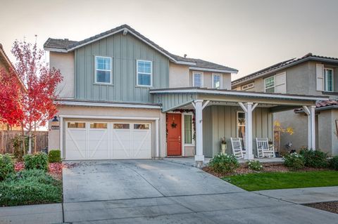 A home in Madera