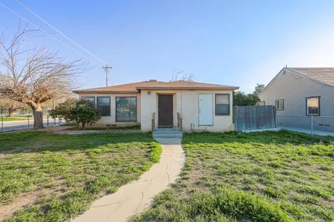 2601 Dracena Street, Bakersfield, CA 93304 - MLS#: 623916