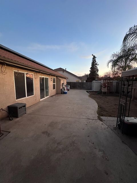 A home in Madera