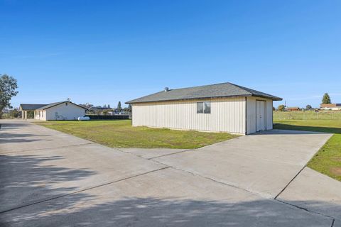 A home in Madera