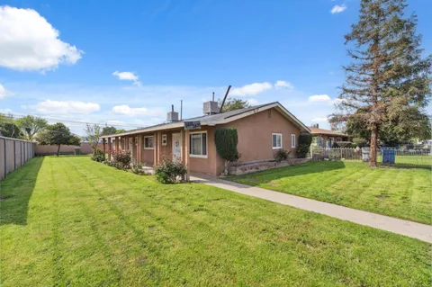 3418 Mayfair Drive S, Fresno, CA 93703 - MLS#: 627356