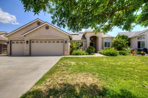 2267 Lorena Avenue, Sanger, CA 93657 - MLS#: 630516