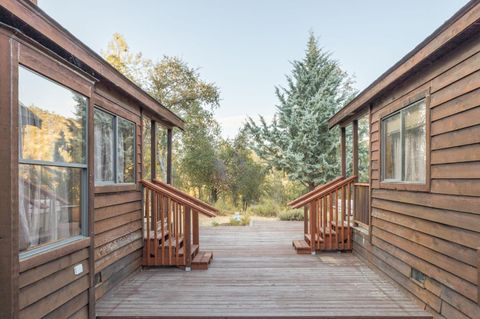 A home in Mariposa