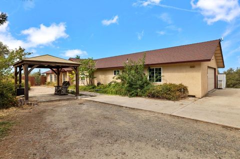 A home in Coarsegold