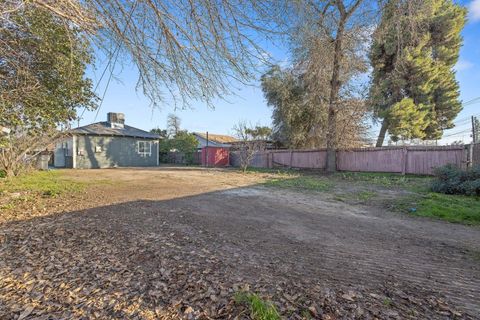 A home in Tulare