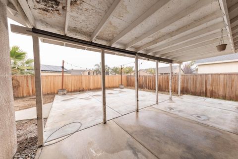 A home in Lemoore