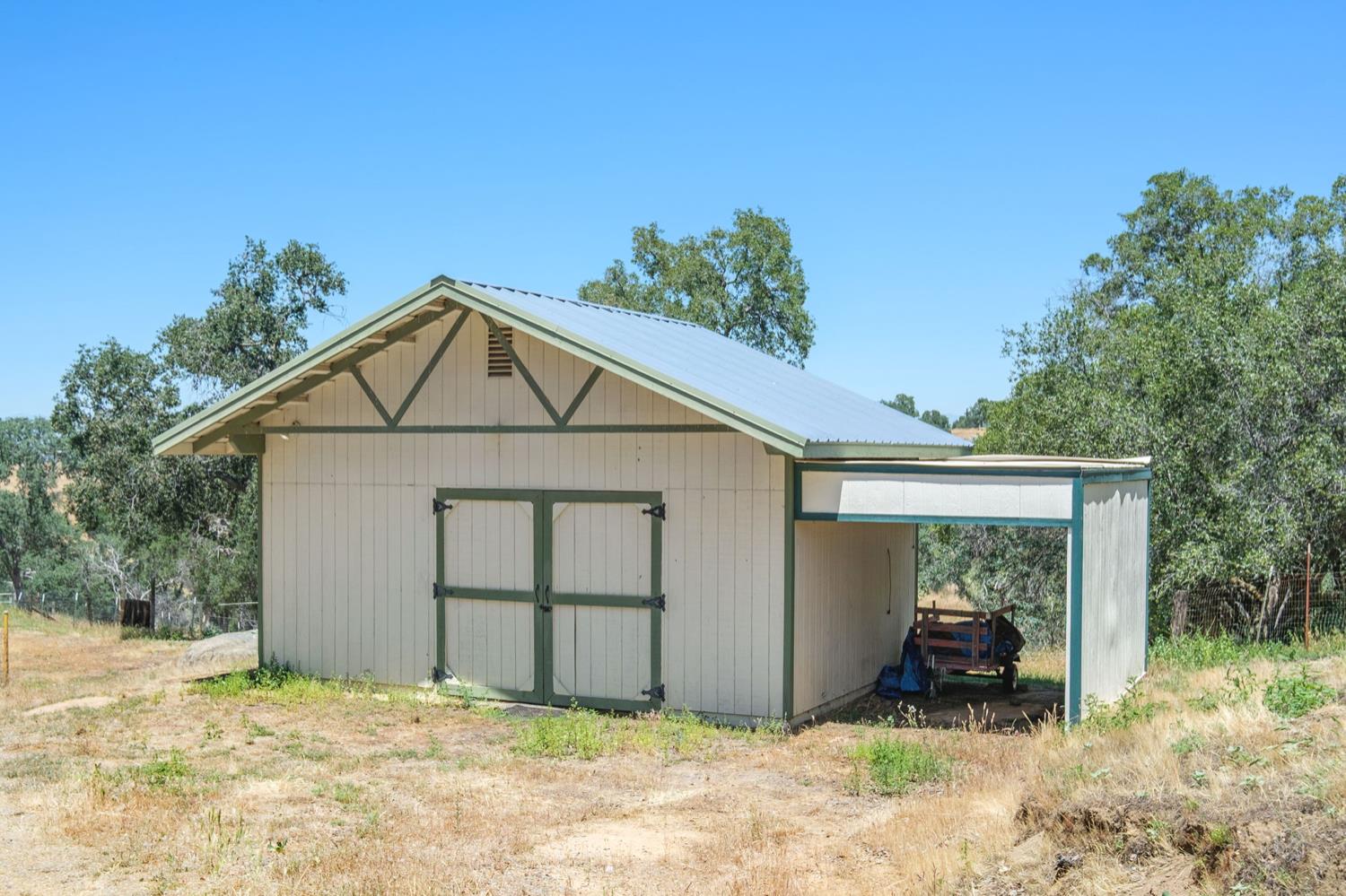 37667 Eagle Drive - Photo 2