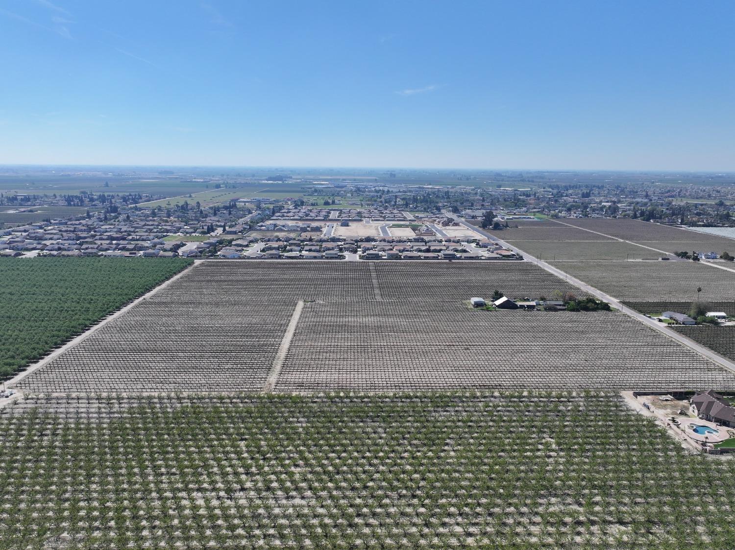 6350 S Armstrong Avenue