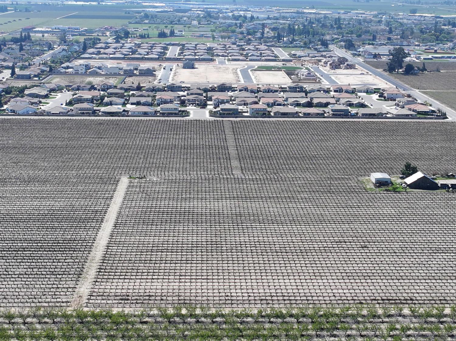 6350 S Armstrong Avenue