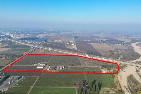 1710 Avenue 388 Kingsburg CA 93631