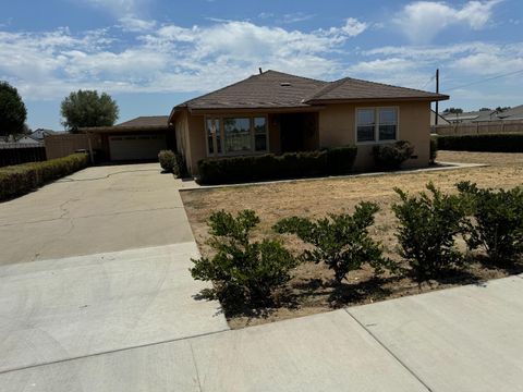 A home in Visalia