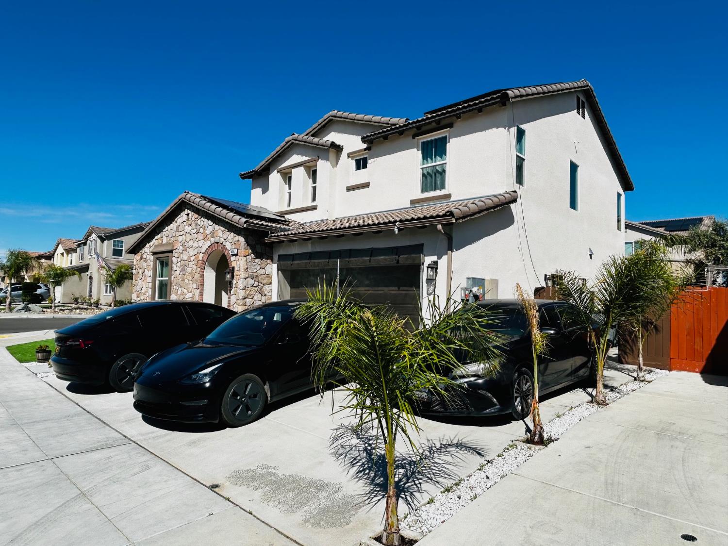 4382 N Casey Avenue - Photo 3