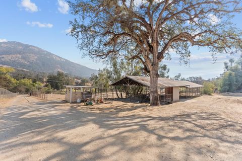 A home in Tollhouse