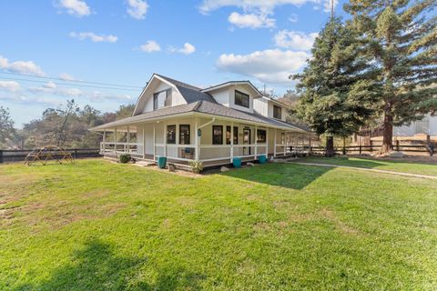 A home in Tollhouse