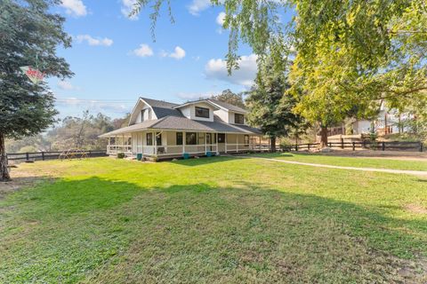 A home in Tollhouse