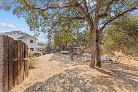 A home in Tollhouse