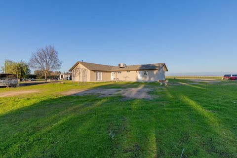 A home in Madera