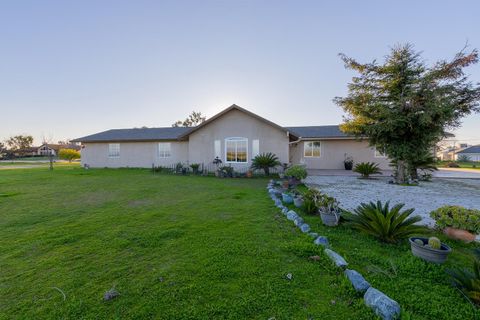 A home in Madera