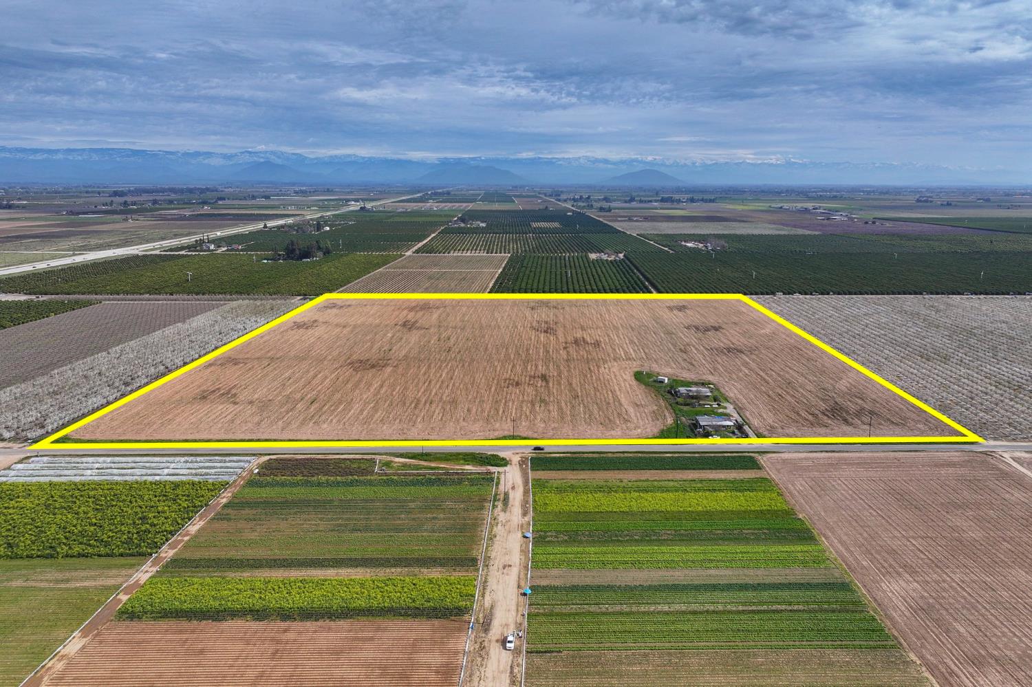 422 S Leonard Avenue