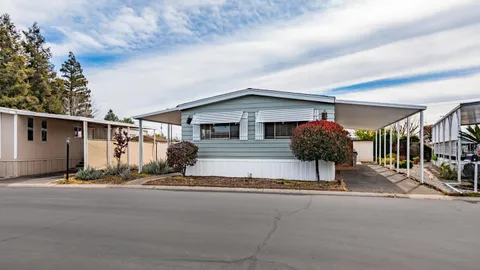 336 E Alluvial Avenue Unit SPC 5, Fresno, CA 93720 - MLS#: 626069