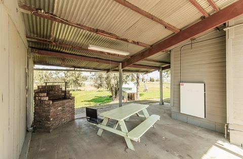 A home in Reedley