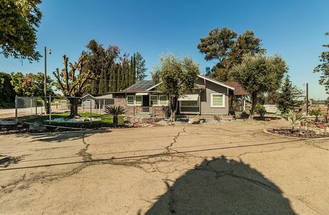 A home in Reedley