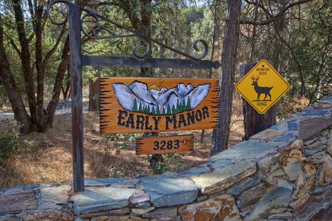 A home in Mariposa