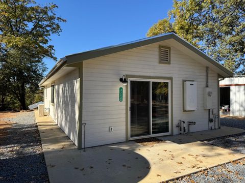 A home in Mariposa