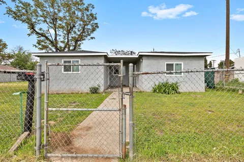 2416 S Cedar Avenue, Fresno, CA 93725 - MLS#: 627876