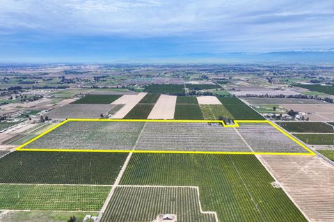 10847 E Belmont Avenue Sanger CA 93657